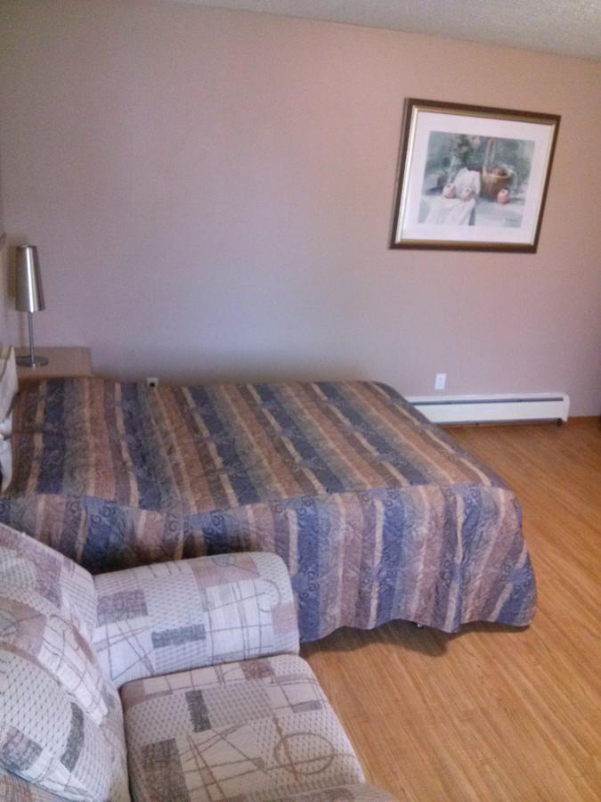 Moosomin Motel Exteriér fotografie