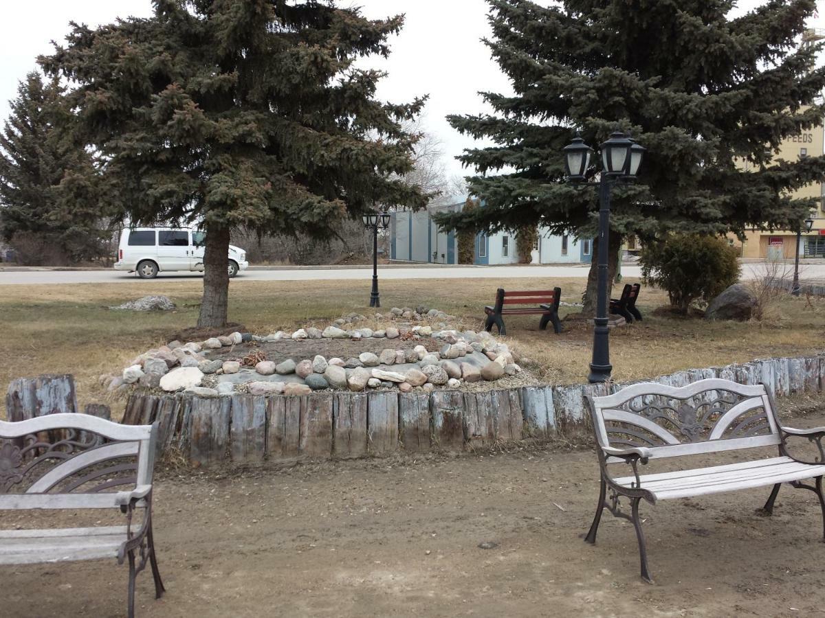 Moosomin Motel Exteriér fotografie