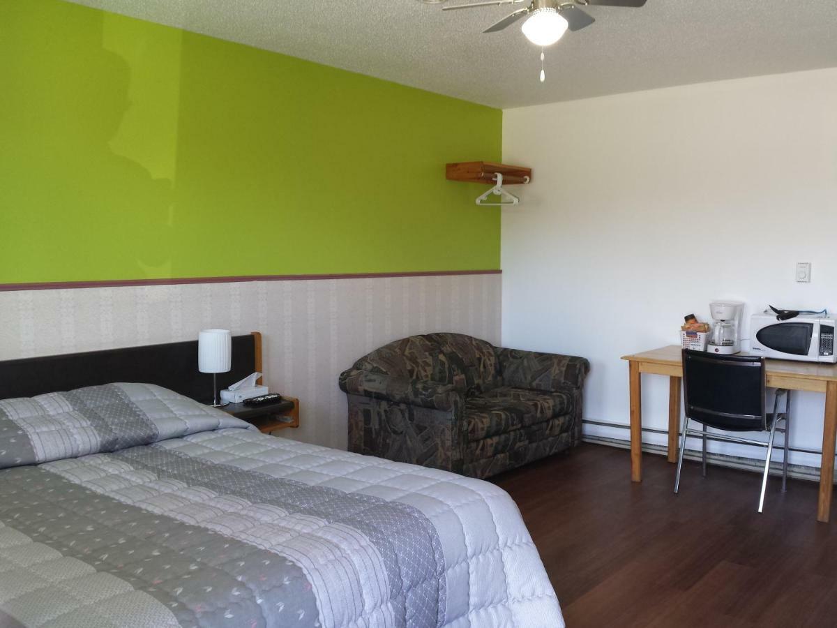 Moosomin Motel Exteriér fotografie